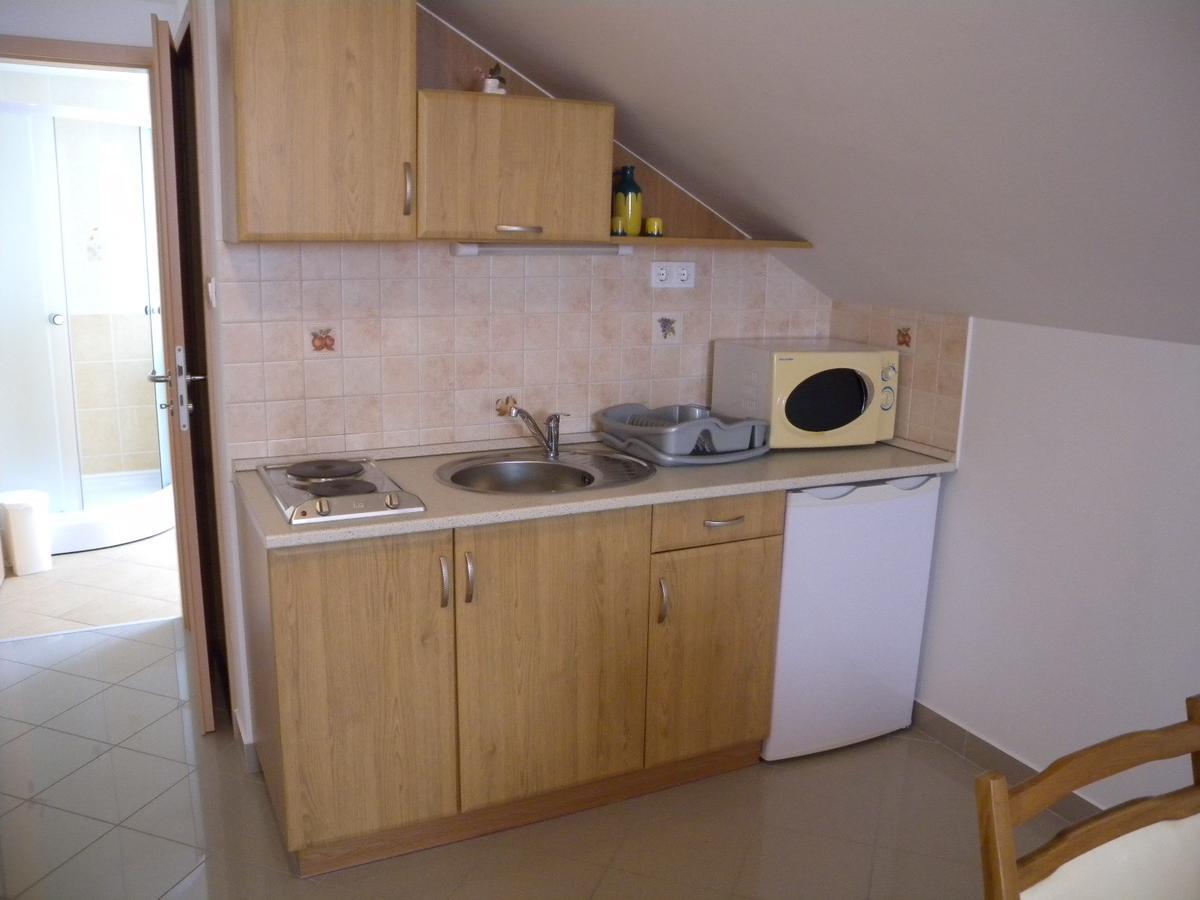 Apartment In Siofok/Balaton 19943 Экстерьер фото